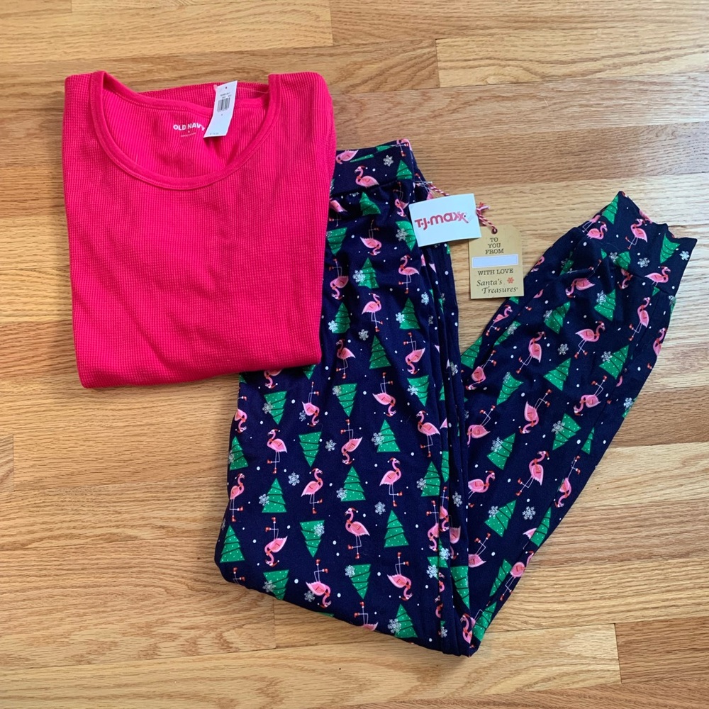 Womens Christmas Pajamas Size Small NWT